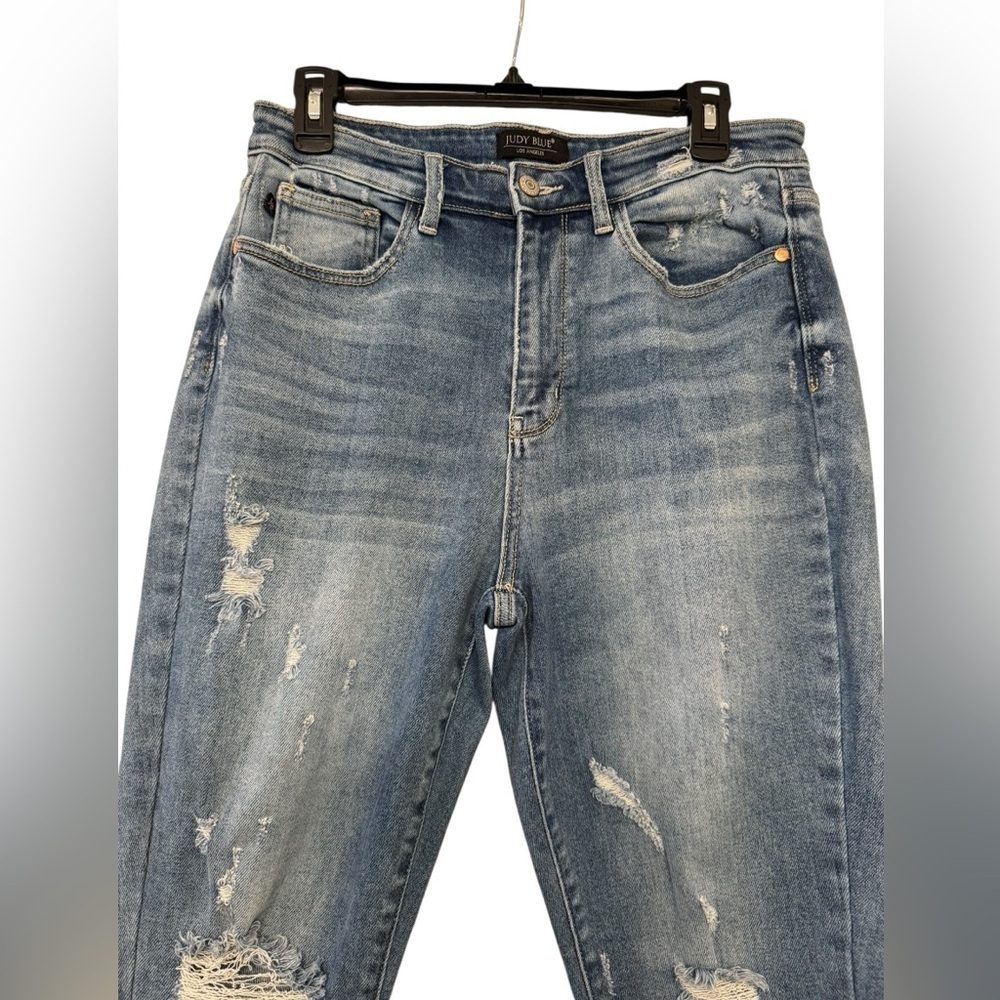 Judy Blue Destroyed Cropped Straight Leg - Picture 6 of 11